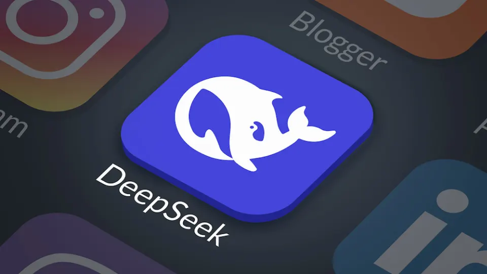 DeepSeek核心工程师:我不得不把才华埋葬在昨天